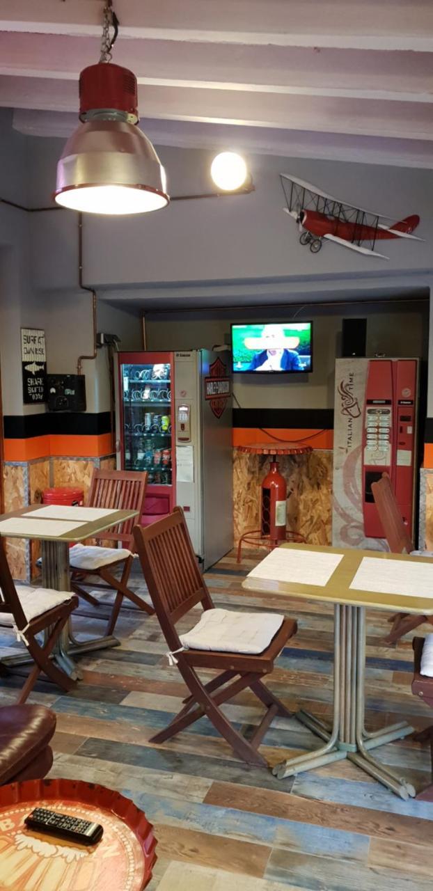 Hotel Iris La Eliana Εξωτερικό φωτογραφία