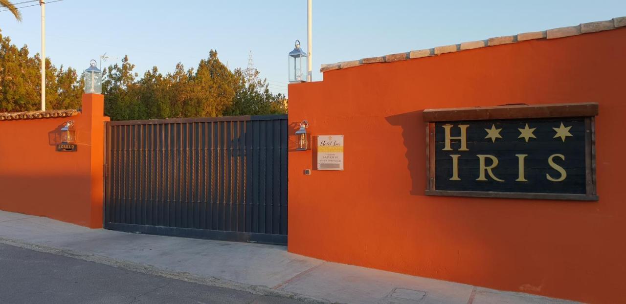 Hotel Iris La Eliana Εξωτερικό φωτογραφία