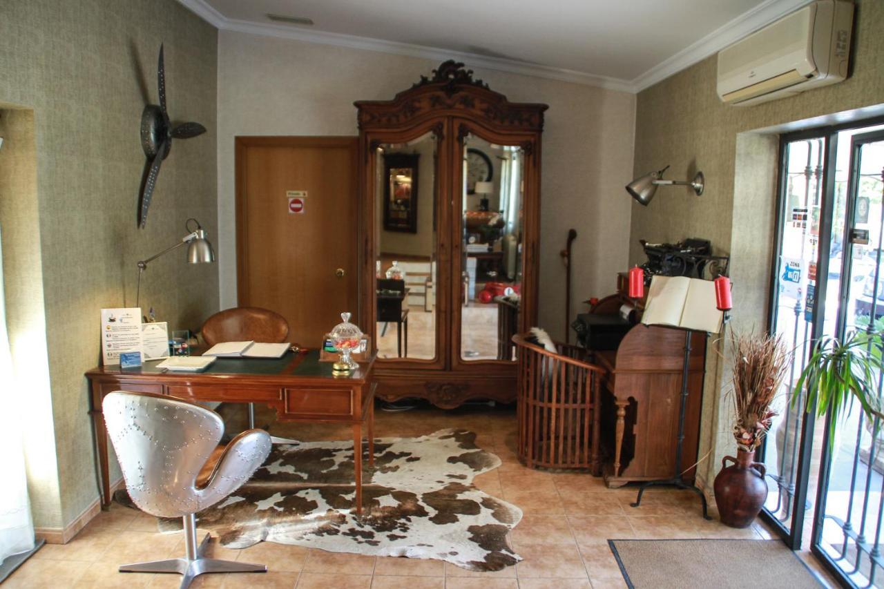 Hotel Iris La Eliana Εξωτερικό φωτογραφία